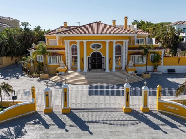 7 Bedrooms Villa in Sotogrande Alto