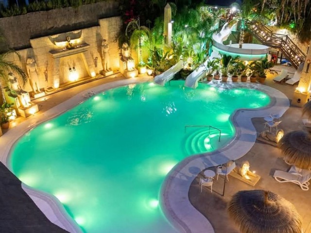 7 Bedrooms Villa in Sotogrande Alto