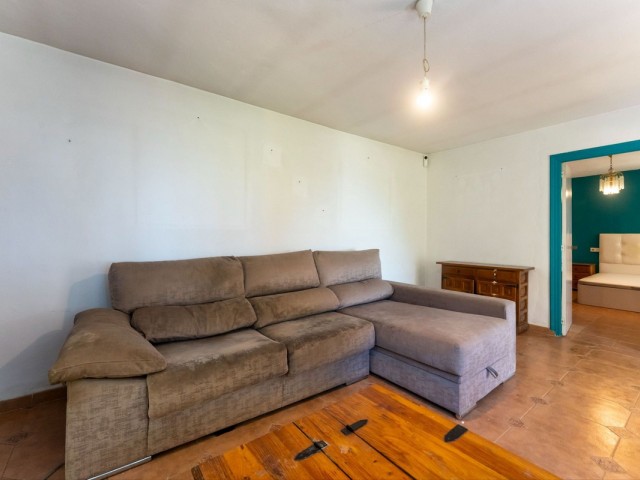 Villa con 2 Dormitorios  en Ojén