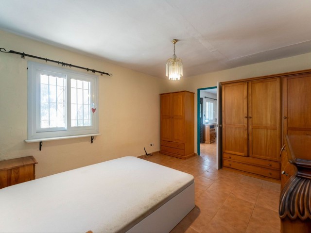 Villa con 2 Dormitorios  en Ojén