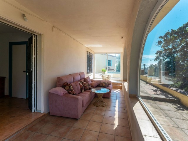 2 Soveroms Villa i Ojén