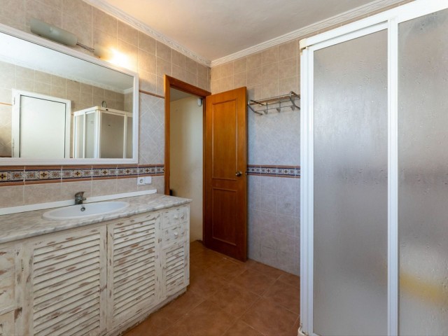 2 Soveroms Villa i Ojén