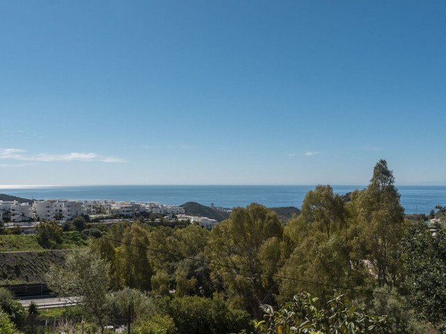 2 Soveroms Villa i Ojén
