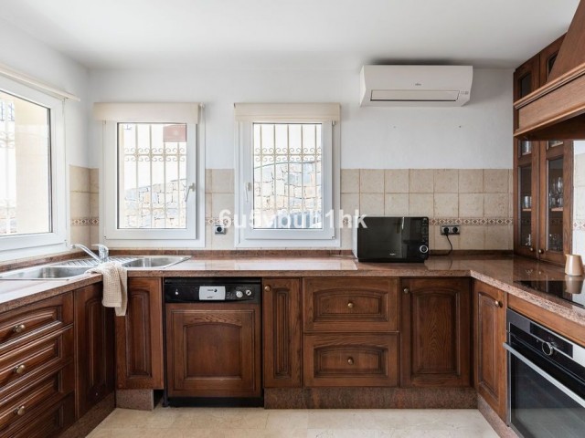 3 Makuuhuoneen Huvila Calahonda