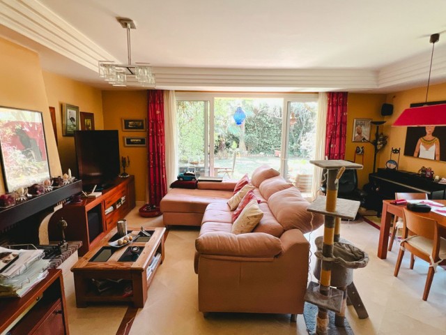 4 Schlafzimmer Villa in Riviera del Sol