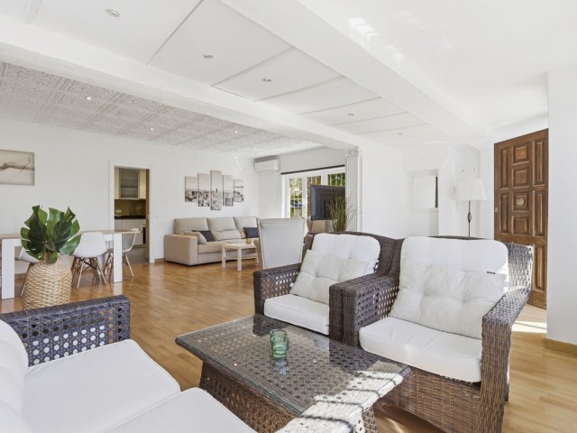 3 Makuuhuoneen Huvila El Chaparral