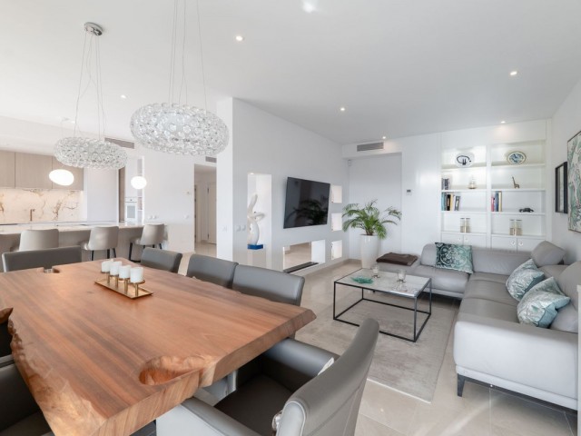 4 Bedrooms Apartment in Los Flamingos