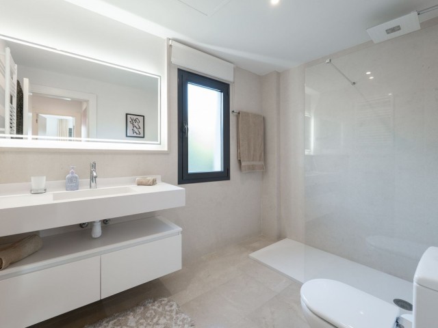 4 Bedrooms Apartment in Los Flamingos