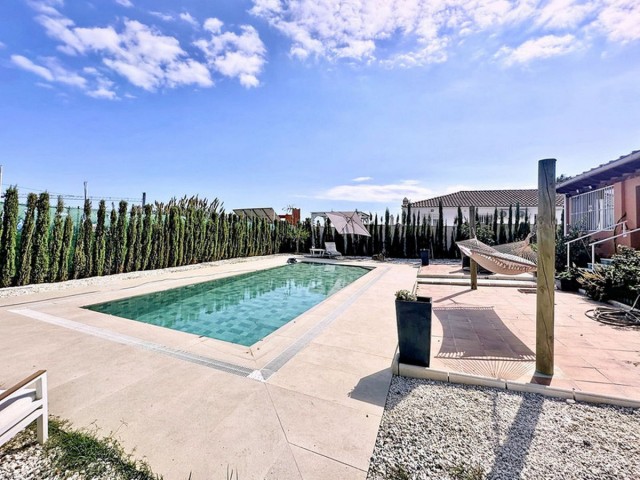 Villa avec 3 Chambres  à Estepona