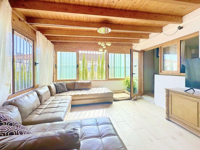 Villa avec 3 Chambres  à Estepona