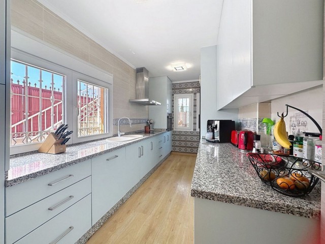 Villa avec 3 Chambres  à Estepona