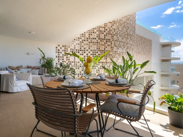 2 Bedrooms Apartment in Fuengirola