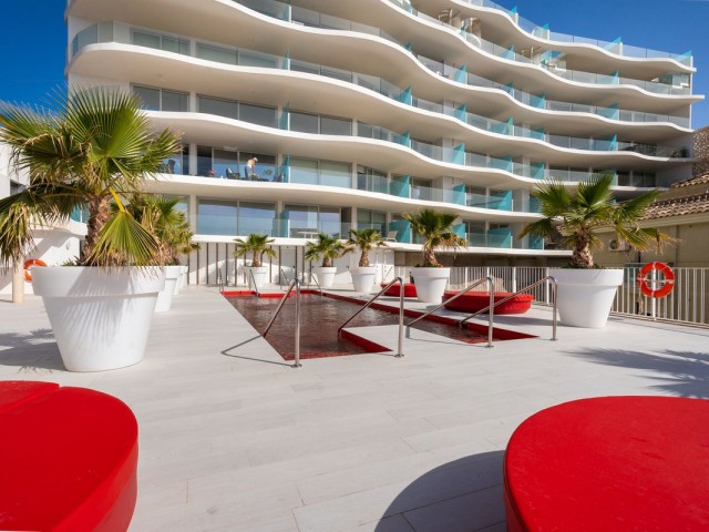 2 Bedrooms Apartment in Fuengirola