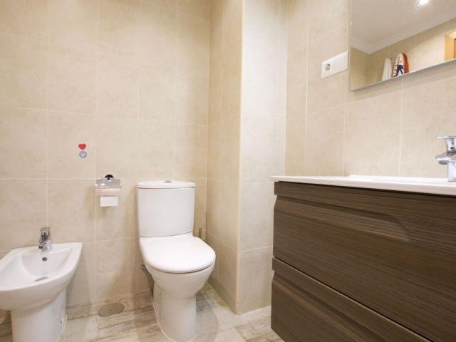 Apartamento con 3 Dormitorios  en Nueva Andalucía