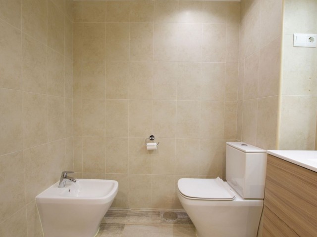 Appartement avec 3 Chambres  à Nueva Andalucía