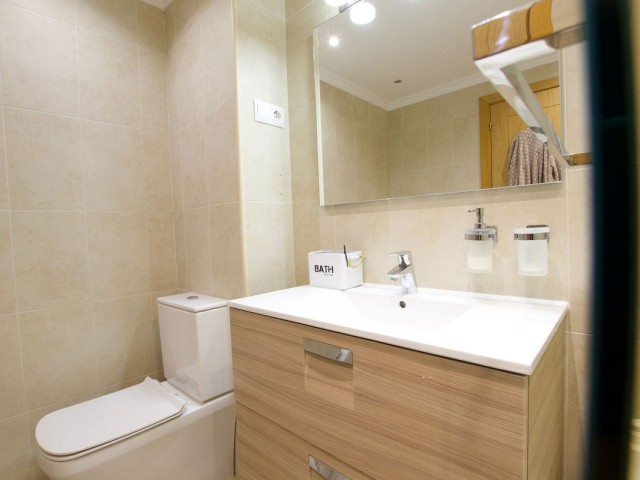 Appartement avec 3 Chambres  à Nueva Andalucía