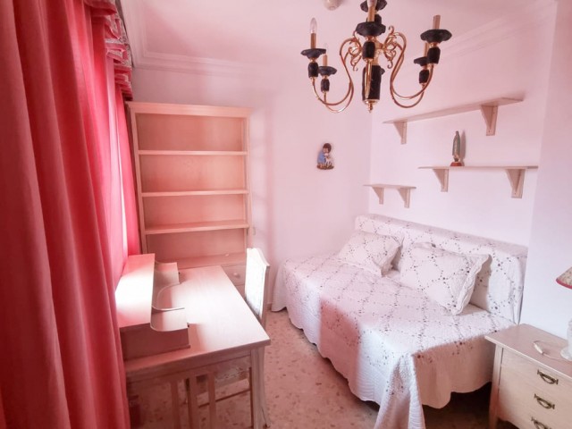 5 Bedrooms Townhouse in Estepona