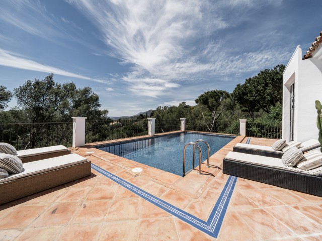 4 Bedrooms Villa in El Madroñal