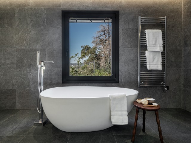 5 Bedrooms Villa in Selwo