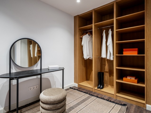 5 Bedrooms Villa in Selwo