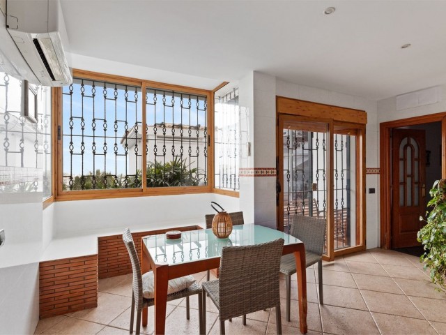 6 Bedrooms Villa in Benalmadena Costa