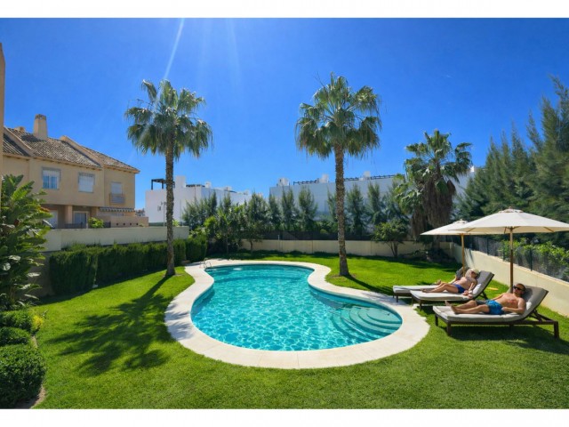 Townhouse Calahonda - R5346652