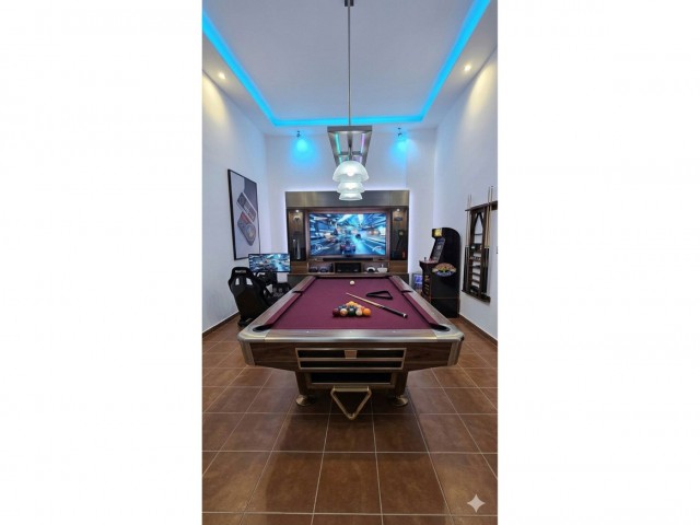 4 Schlafzimmer Reihenhaus in Calahonda