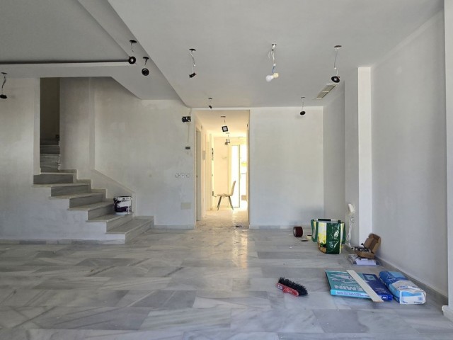 4 Schlafzimmer Reihenhaus in Calahonda