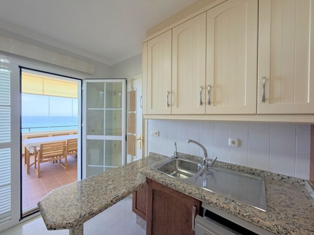 3 Bedrooms Apartment in La Duquesa