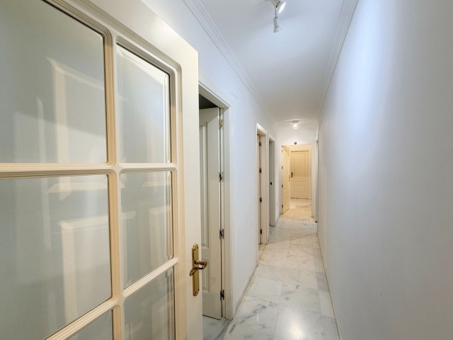 3 Bedrooms Apartment in La Duquesa