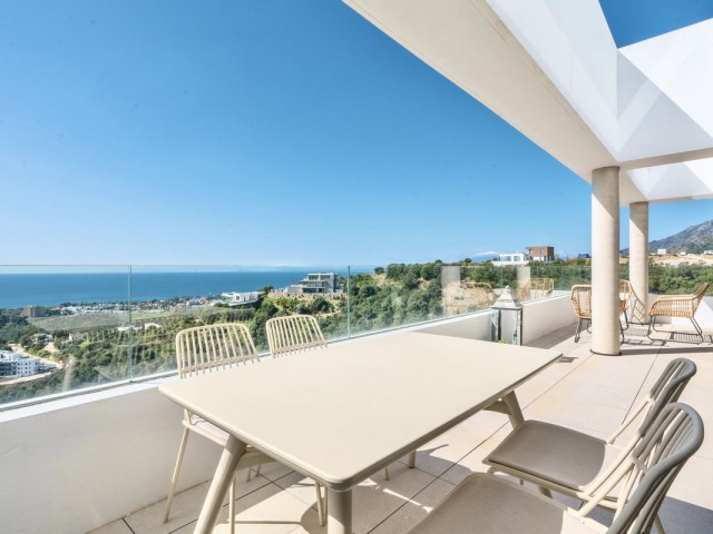 2 Bedrooms Apartment in Altos de los Monteros