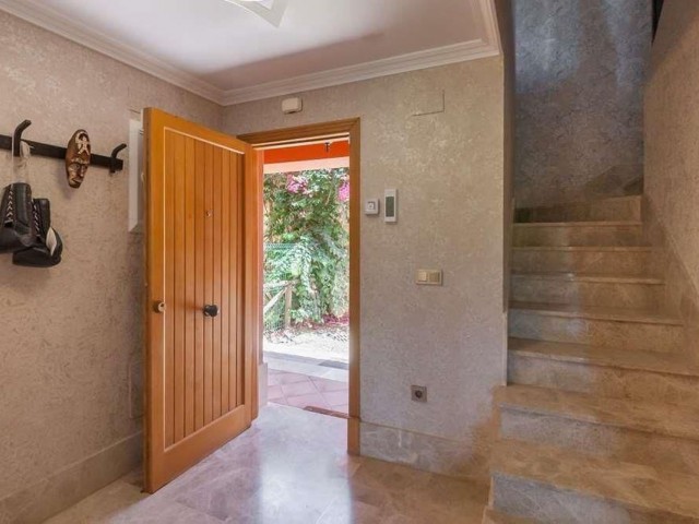 3 Bedrooms Townhouse in Santa Clara