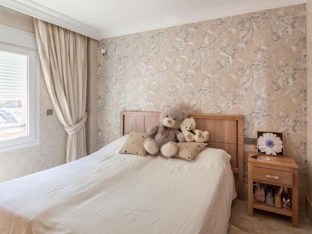 3 Bedrooms Townhouse in Santa Clara