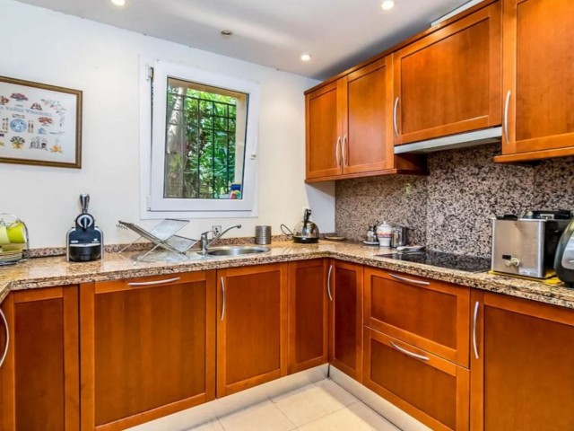 4 Bedrooms Villa in Riviera del Sol