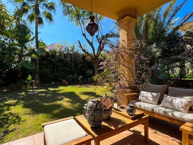 Villa avec 4 Chambres  à Riviera del Sol