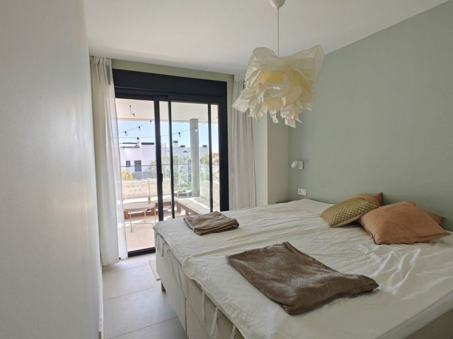 4 Soveroms Leilighet i Estepona