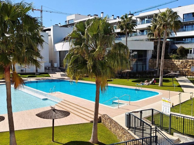 4 Soveroms Leilighet i Estepona