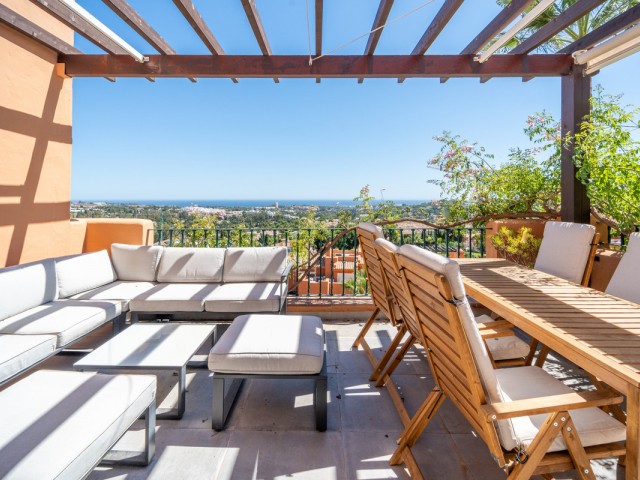 Penthouse in Nueva Andalucía