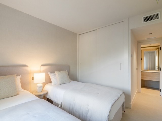 3 Bedrooms Apartment in Nueva Andalucía
