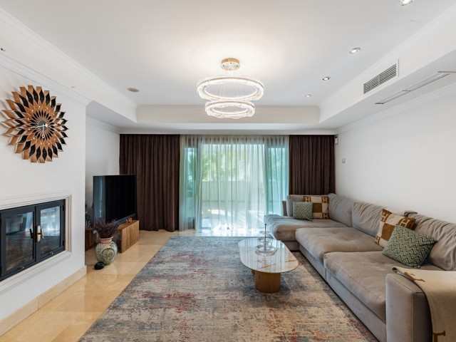 2 Bedrooms Apartment in The Golden Mile