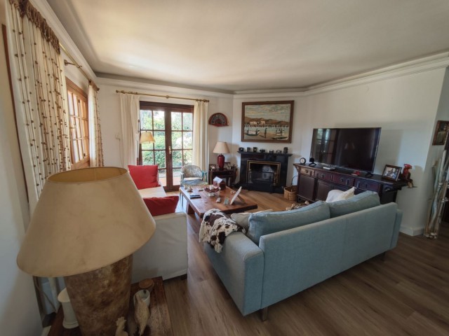 Villa, San Luis de Sabinillas, R5353336