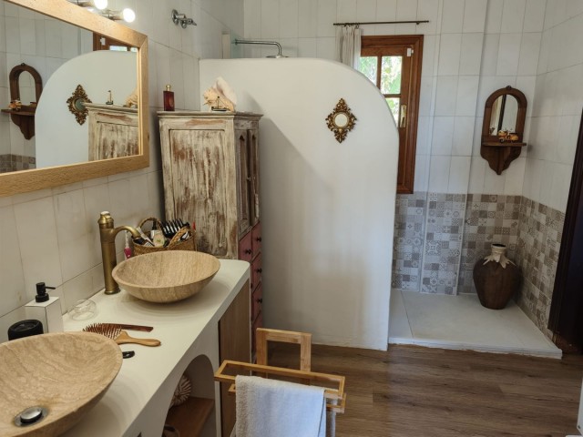 4 Soveroms Villa i San Luis de Sabinillas