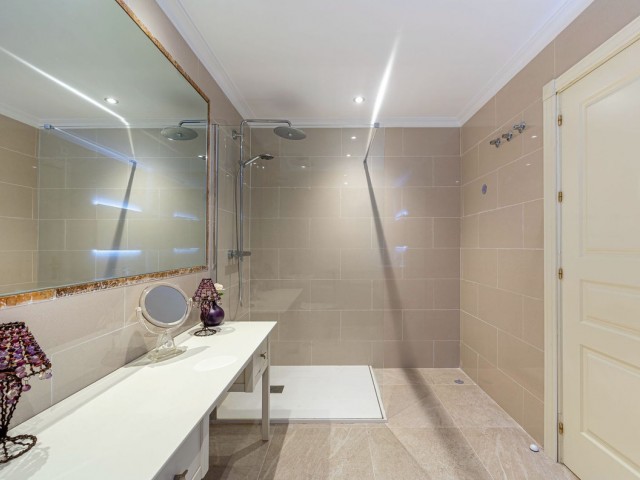 2 Sovrums Lägenhet i El Paraiso