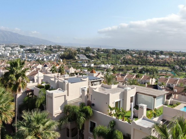 Leilighet, El Paraiso, R5353381