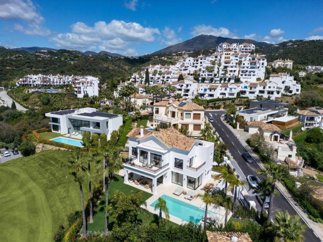 5 Bedrooms Villa in Los Arqueros