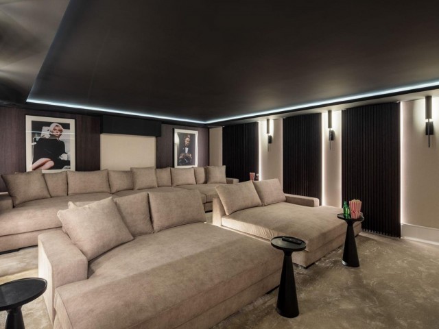 5 Bedrooms Villa in Los Arqueros