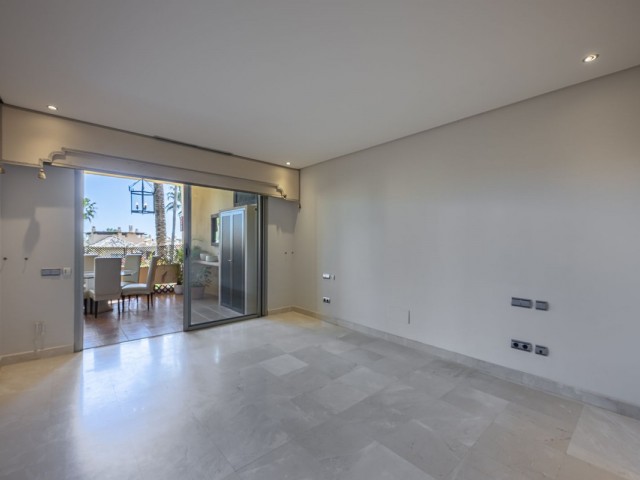 2 Bedrooms Apartment in Marbella