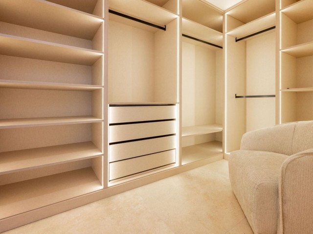 3 Bedrooms Apartment in Nueva Andalucía