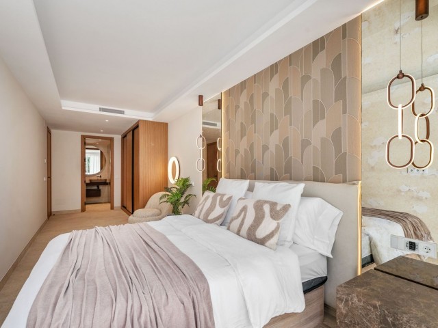 3 Bedrooms Apartment in Nueva Andalucía