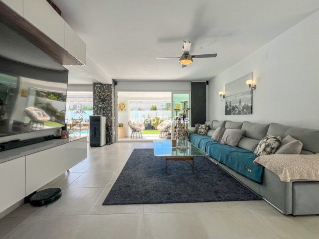 3 Bedrooms Villa in Estepona